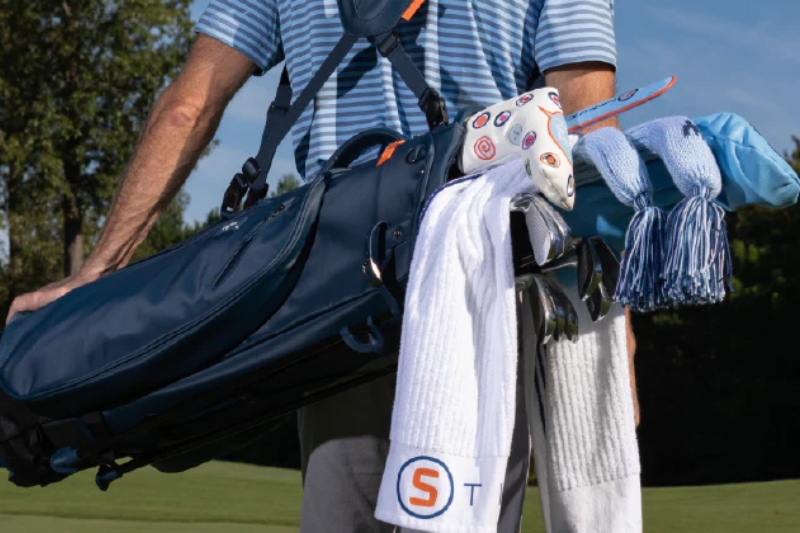 essential packing tips for golf clubs on a flight